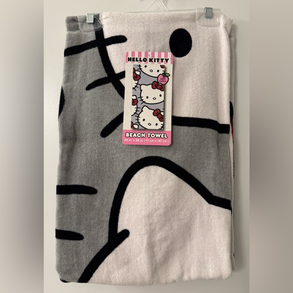 Hello Kitty 100% Cotton Beach Towel Gray Background with HK Heads Red Bow